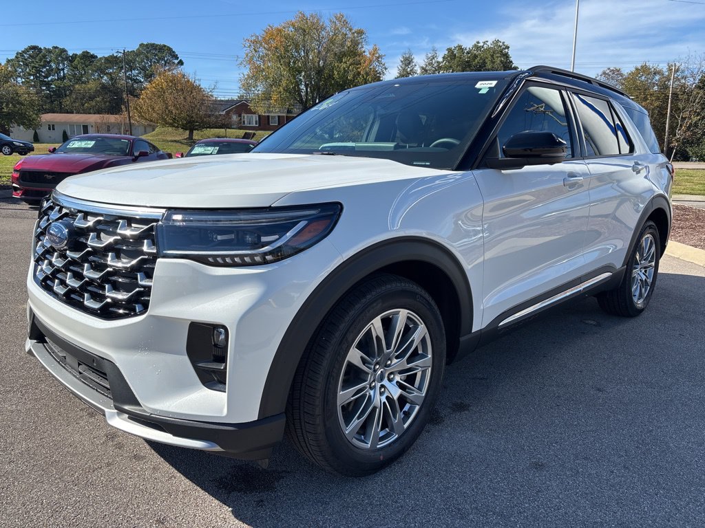 New 2026 Ford Explorer Platinum RWD image 4