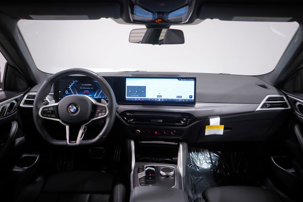 Used 2025 BMW 430i Coupe w/ M Sport Package image 10