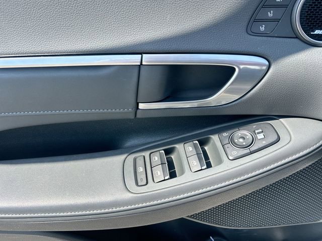 Used 2020 Hyundai Sonata Limited FWD image 17