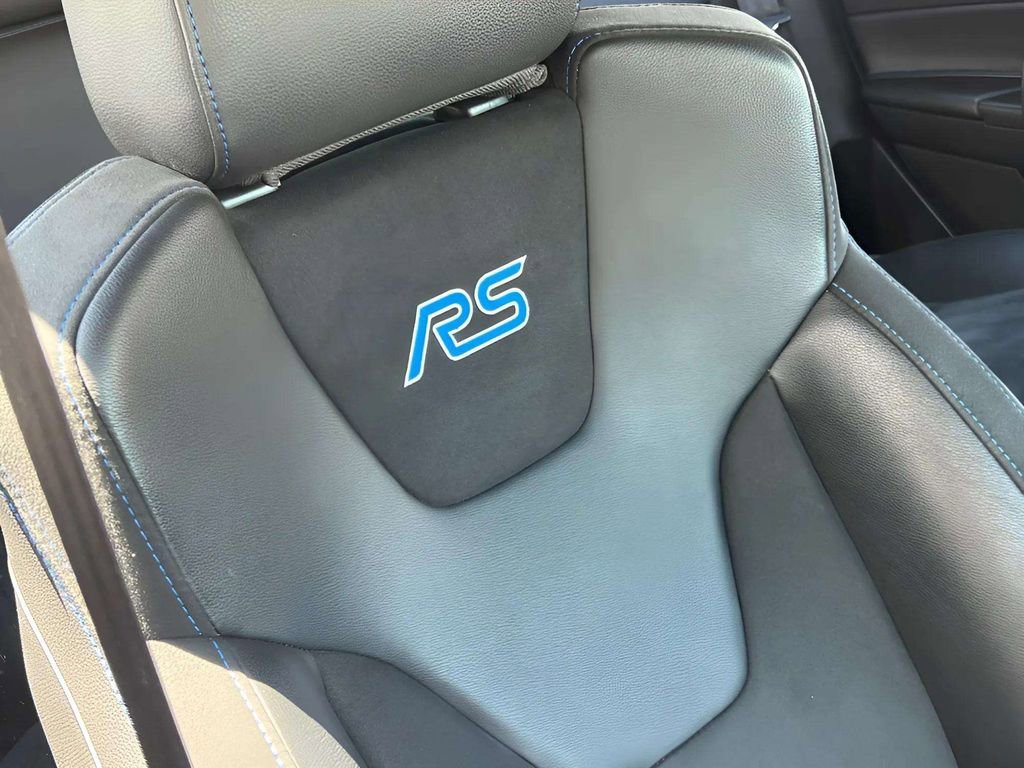 Used 2017 Ford Focus RS AWD/4WD image 28