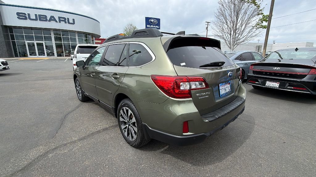 Used 2017 Subaru Outback 2.5i Limited image 6