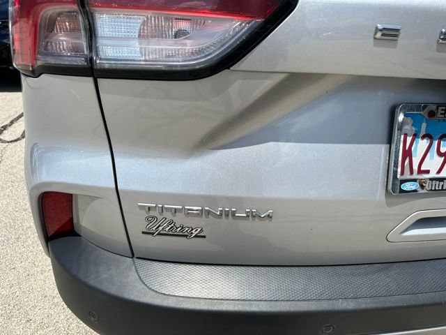Used 2020 Ford Escape Titanium AWD/4WD image 9