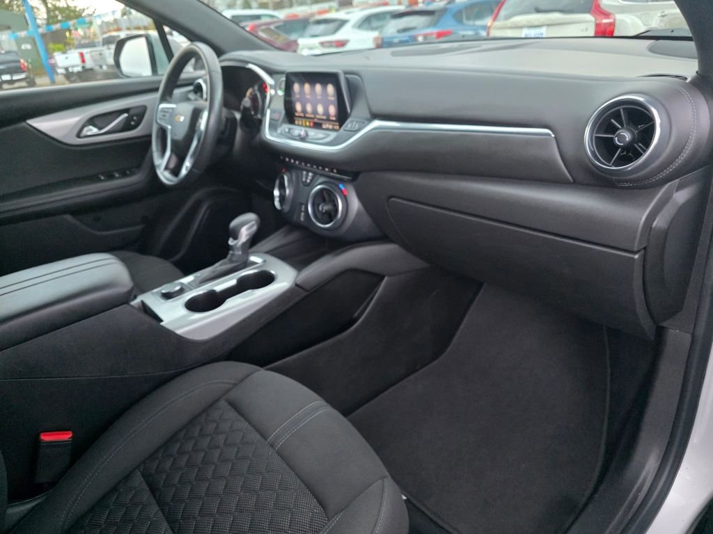 Used 2022 Chevrolet Blazer LT image 23