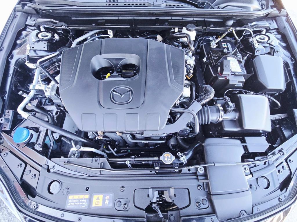 Used 2025 MAZDA MAZDA3 s image 17