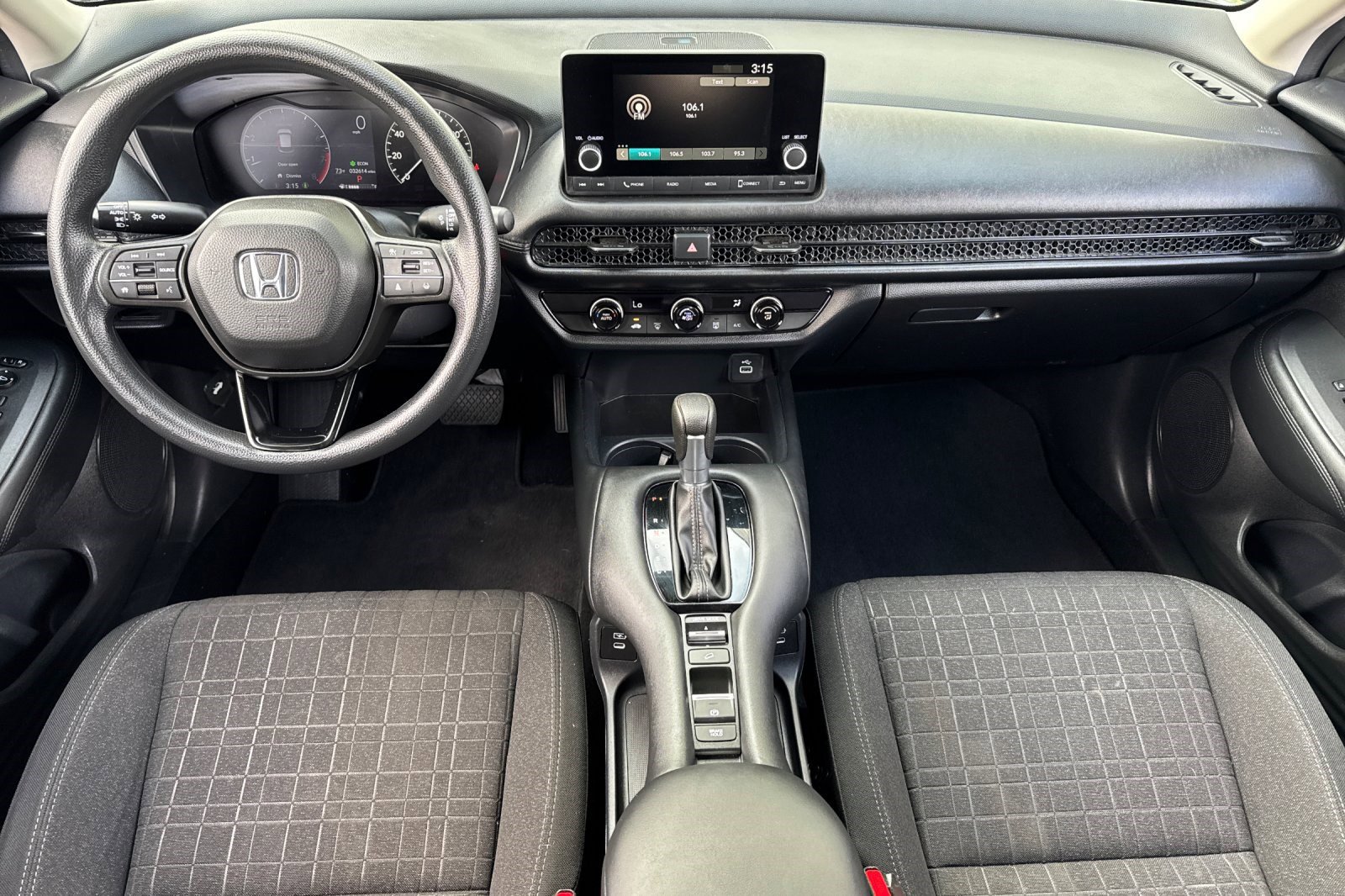 Used 2024 Honda HR-V LX image 15