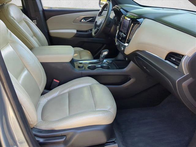 Used 2023 Chevrolet Traverse LS FWD image 29