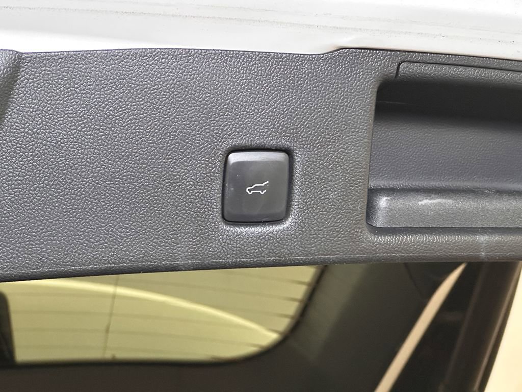 Certified 2022 Ford Escape SEL AWD/4WD image 21
