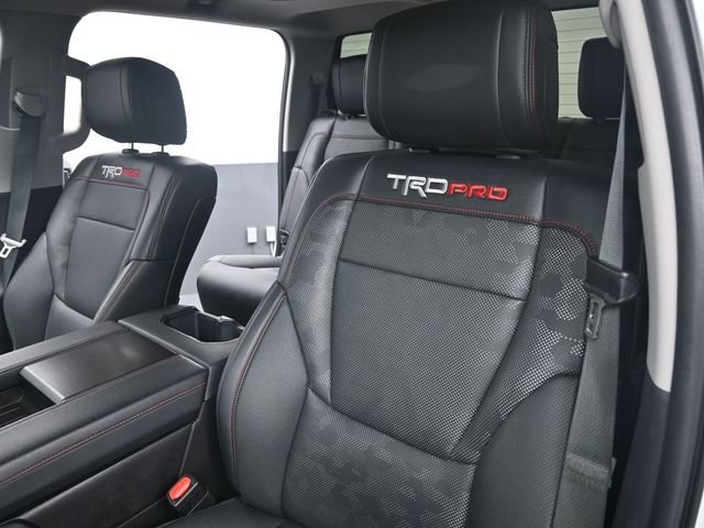 Used 2024 Chevrolet Silverado 1500 LT image 13