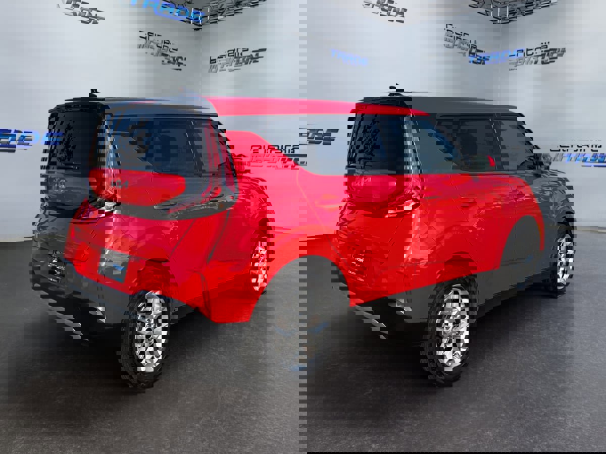 Used 2024 Kia Soul LX w/ Option Group 015 image 5