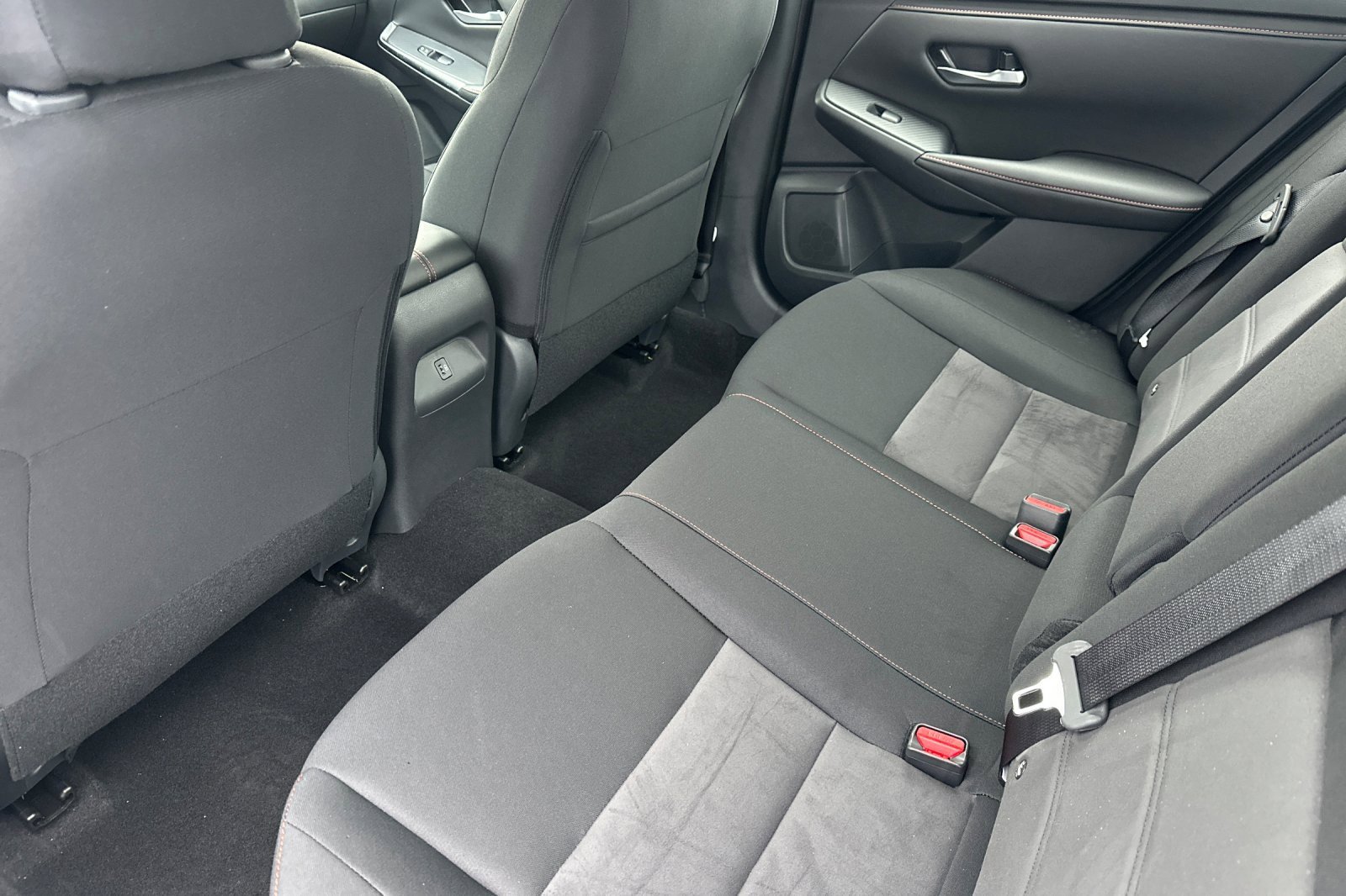 New 2025 Nissan Sentra SR image 14