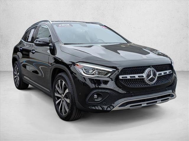 Used 2021 Mercedes-Benz GLA 250 4MATIC w/ Premium Package image 3