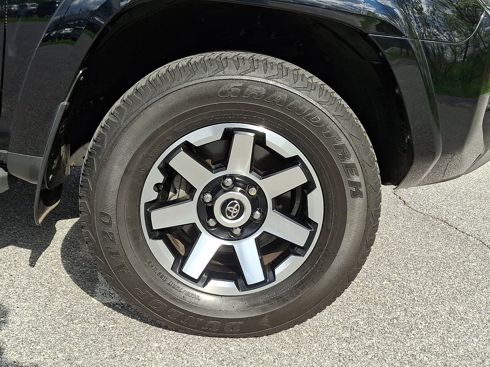 Used 2023 Toyota 4Runner TRD Off-Road Premium w/ Off Road Premium Plus Package image 8