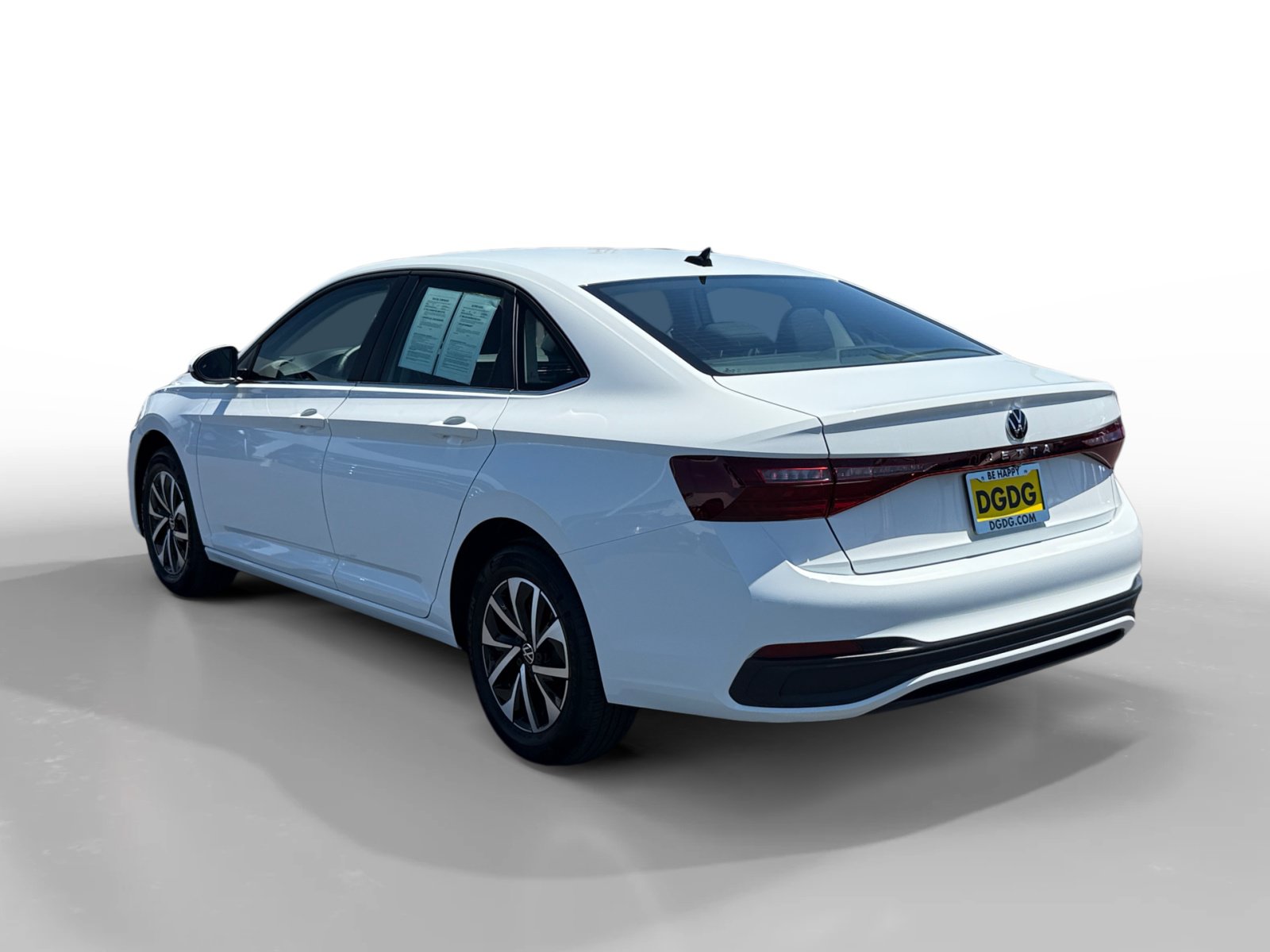 Certified 2025 Volkswagen Jetta S FWD image 3