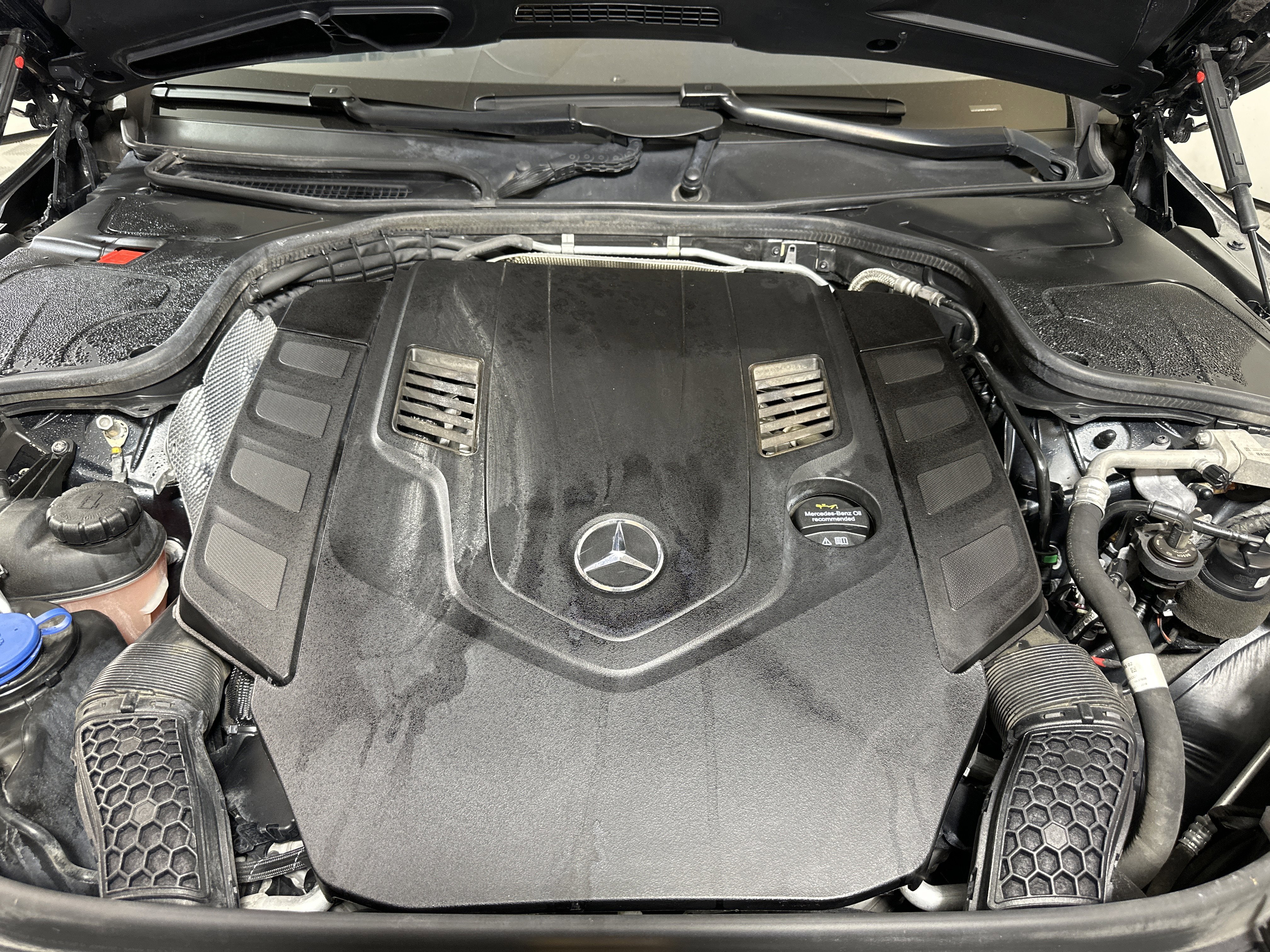 Used 2020 Mercedes-Benz S 560 4MATIC Sedan image 26