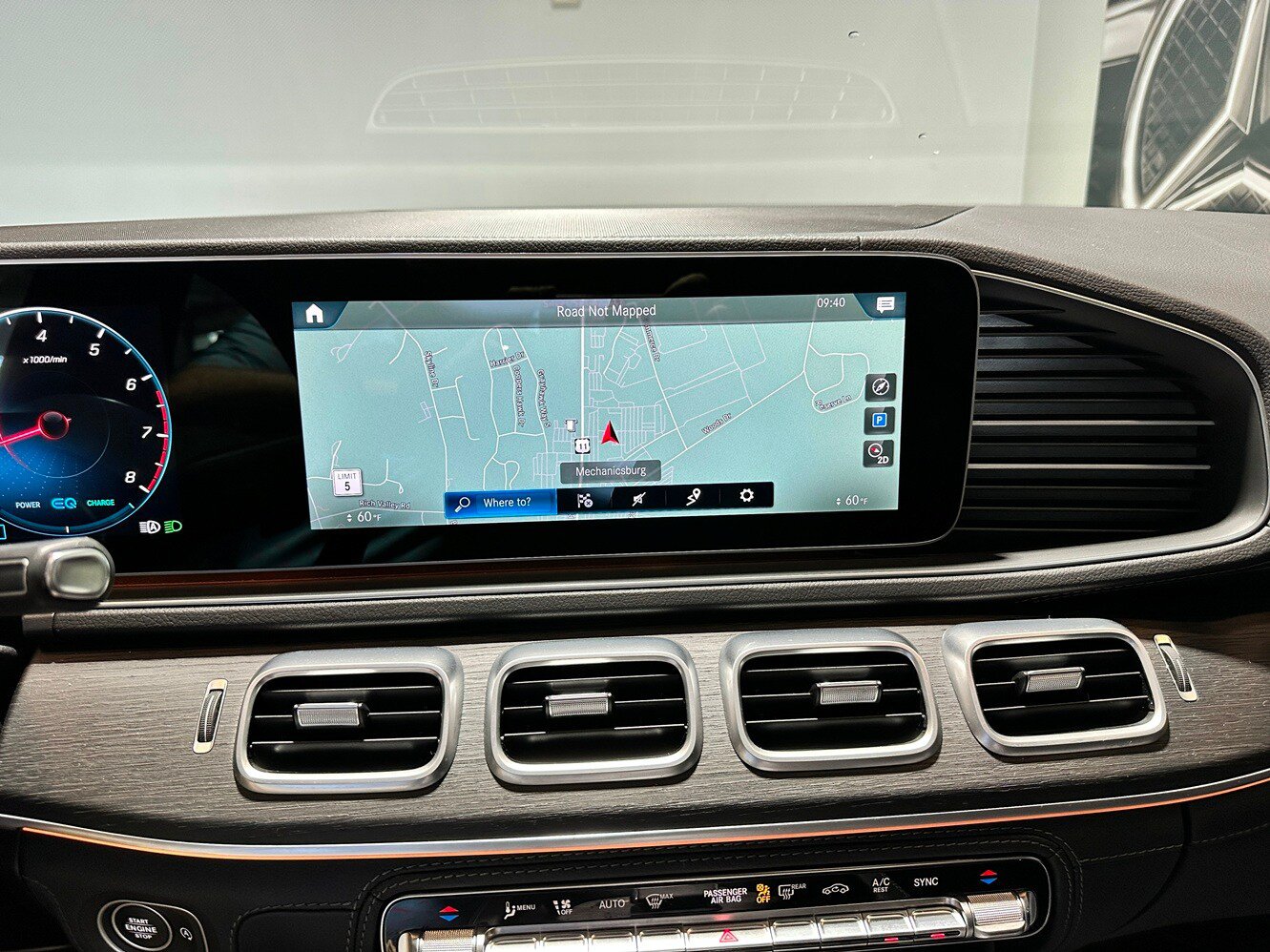 Certified 2023 Mercedes-Benz GLS 450 4MATIC image 24