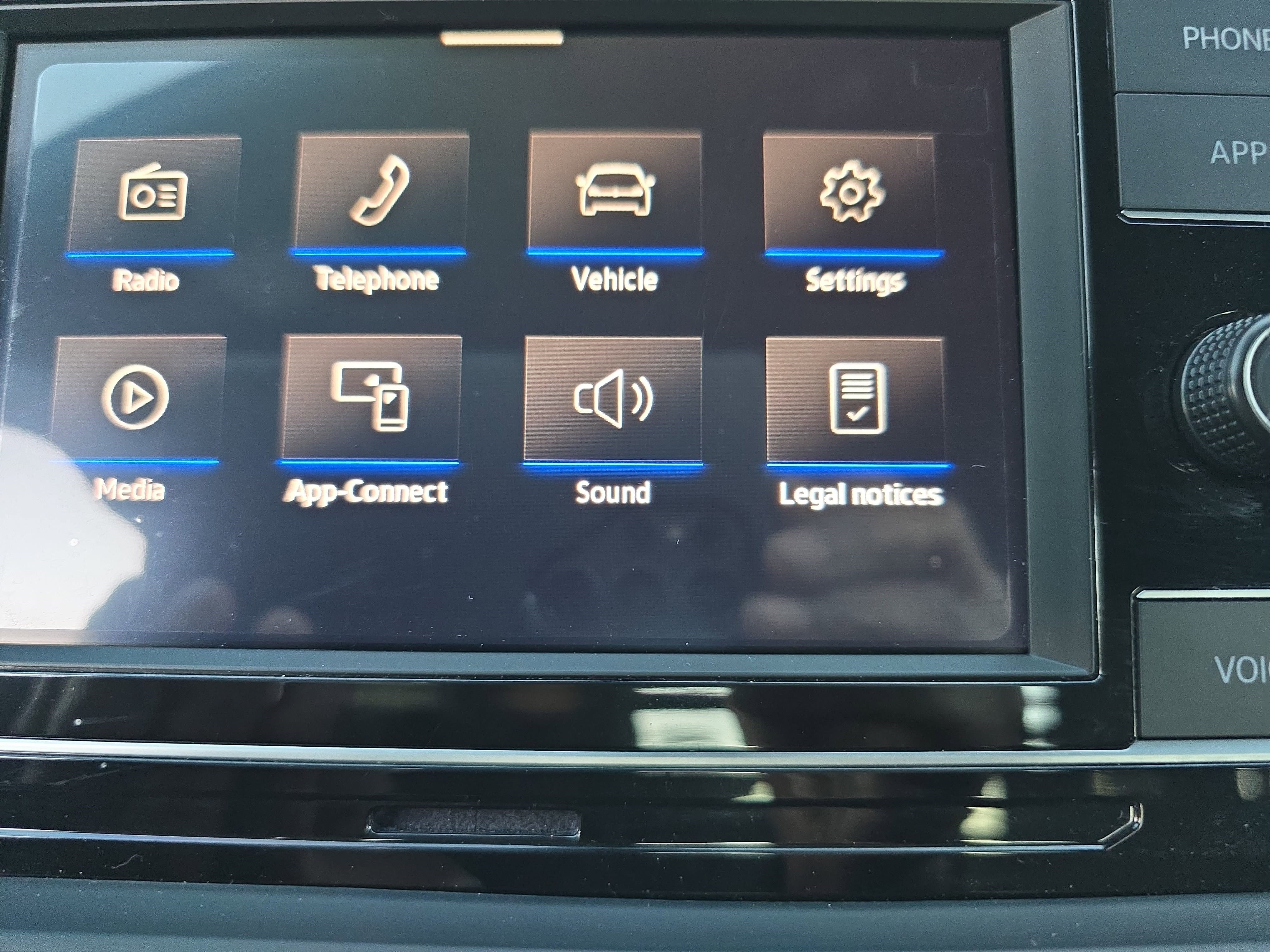 Used 2024 Volkswagen Jetta Sport image 21