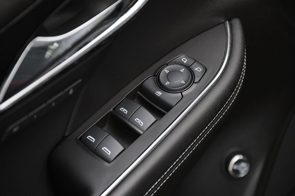 Used 2023 Buick Envision Essence w/ Sport Touring Package AWD/4WD image 16