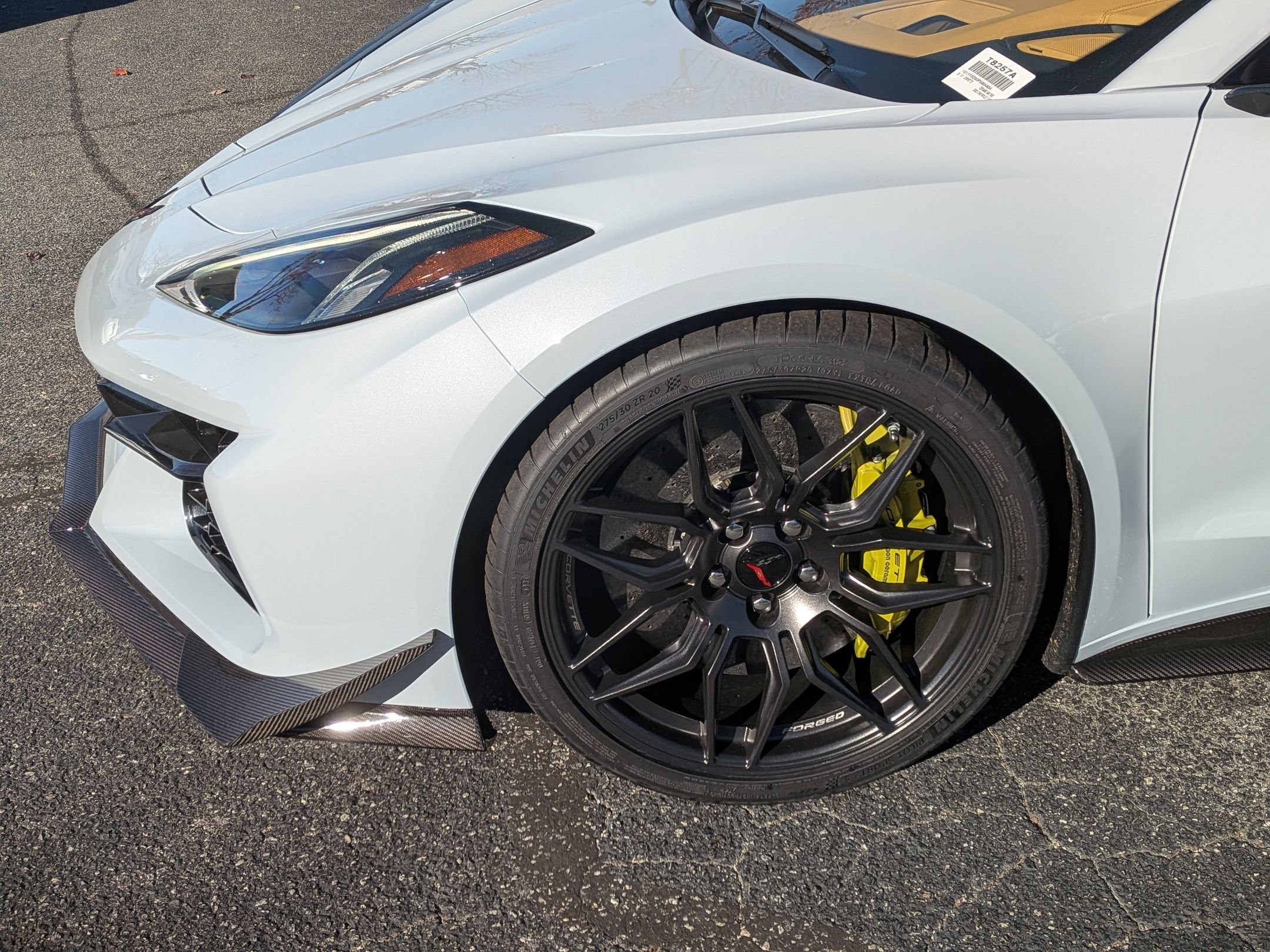 Used 2023 Chevrolet Corvette Z06 w/ Z07 Performance Package image 12