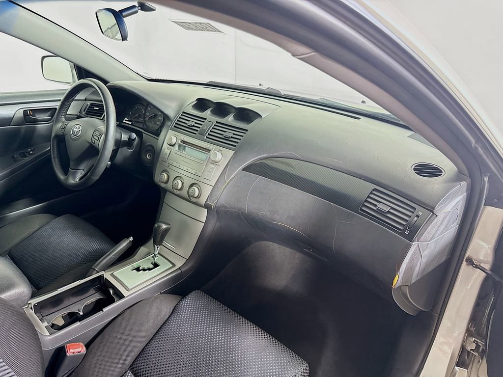 Used 2004 Toyota Solara SE Sport image 25