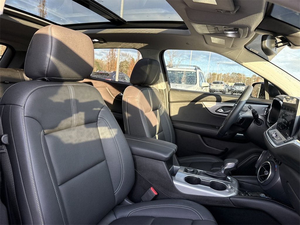 Used 2024 Chevrolet Blazer LT image 15