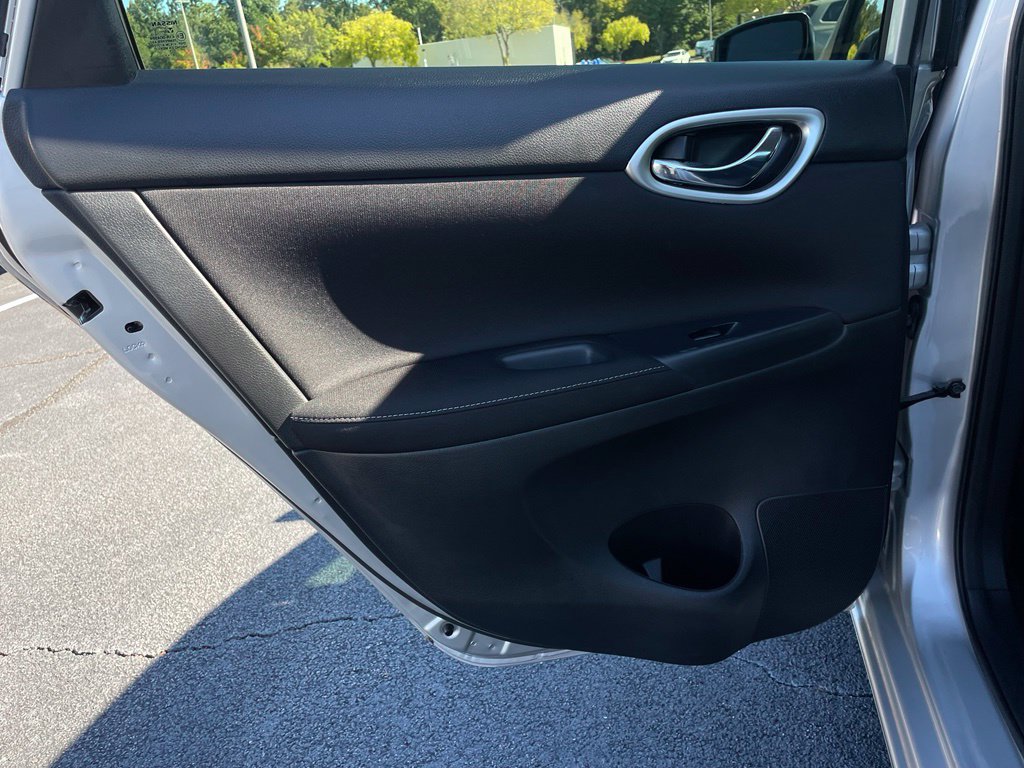 Used 2015 Nissan Sentra S FWD image 37