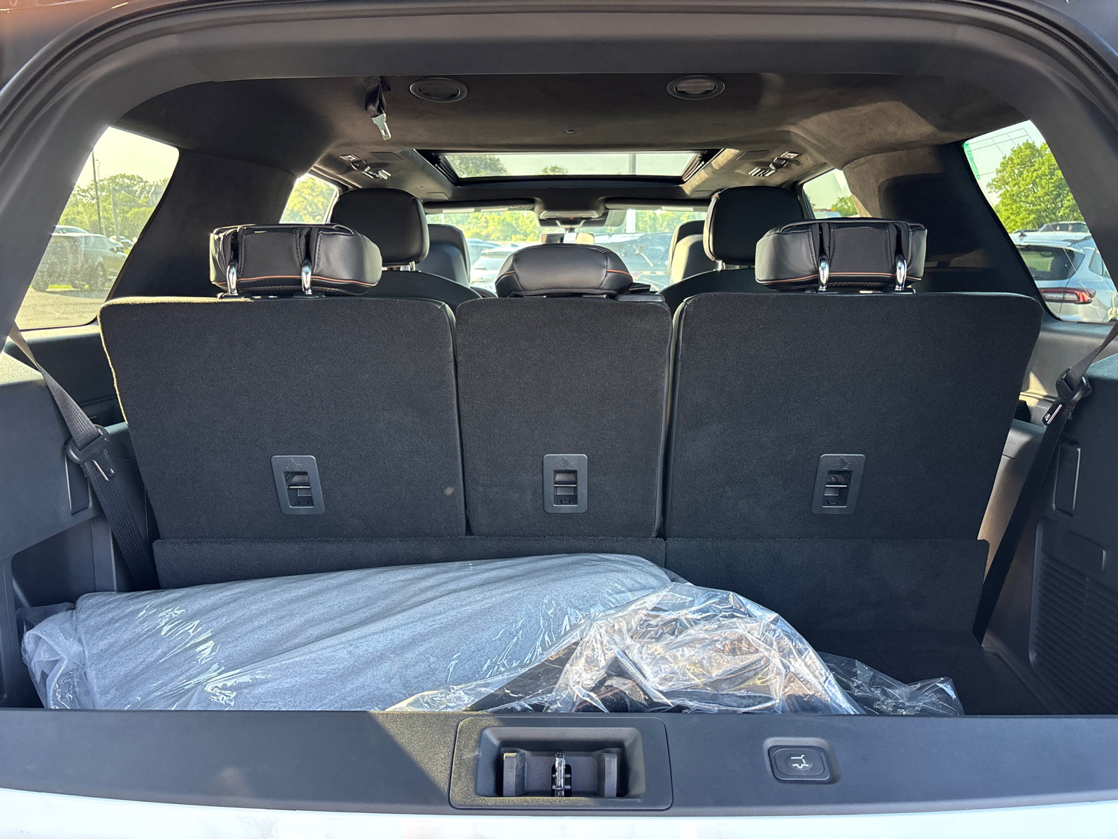 New 2026 Lincoln Navigator Black Label AWD/4WD image 9