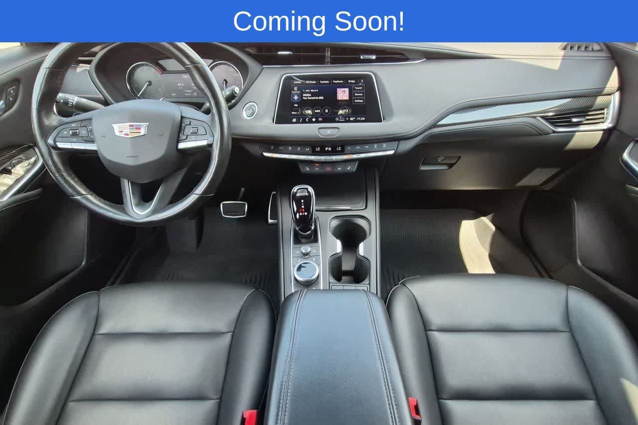 Used 2023 Cadillac XT4 Sport w/ Cold Weather Package AWD/4WD image 15