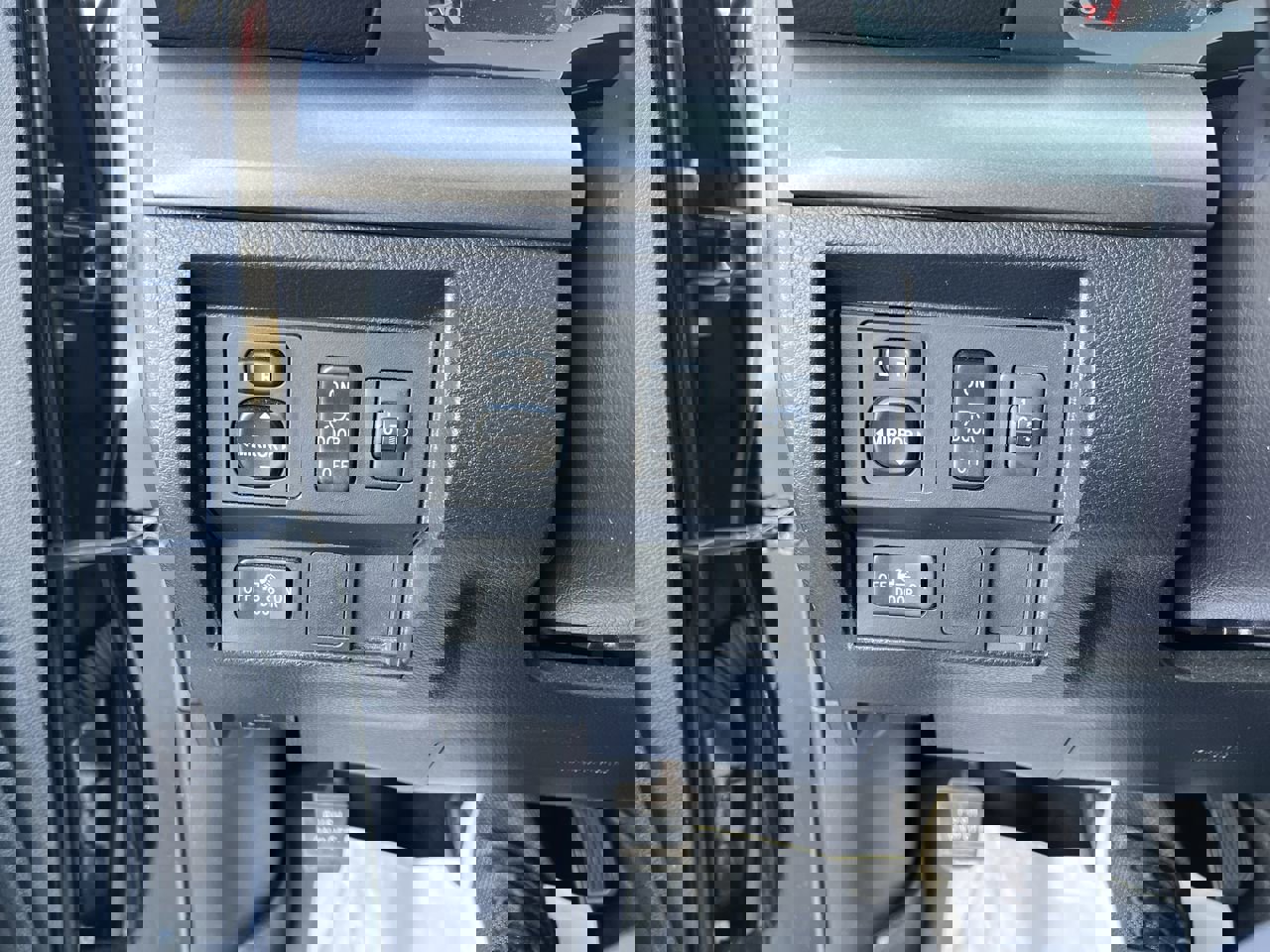 Used 2017 Toyota Tundra SR5 image 25