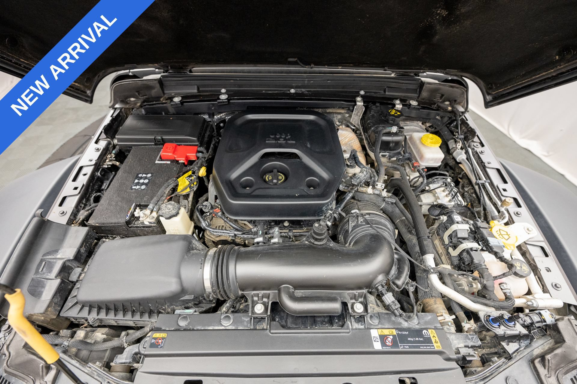 Used 2025 Jeep Wrangler Unlimited Rubicon AWD/4WD image 36