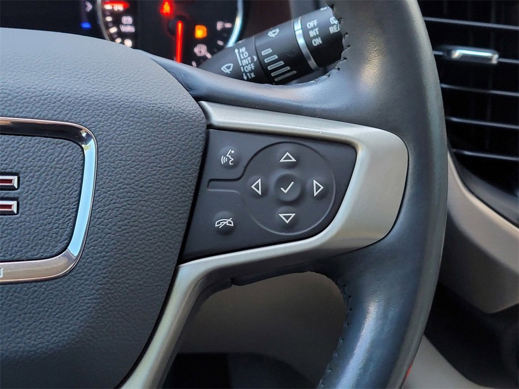 Used 2021 GMC Acadia Denali w/ Denali Technology Package image 25