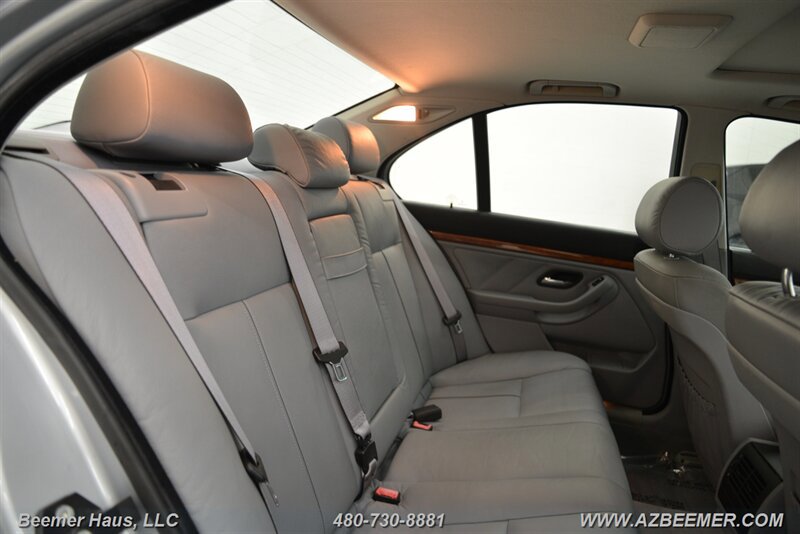 Used 1997 BMW 528i Sedan image 19