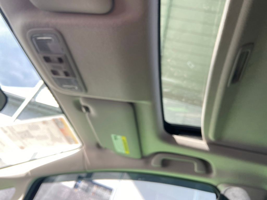 Used 2016 Honda Fit EX image 36