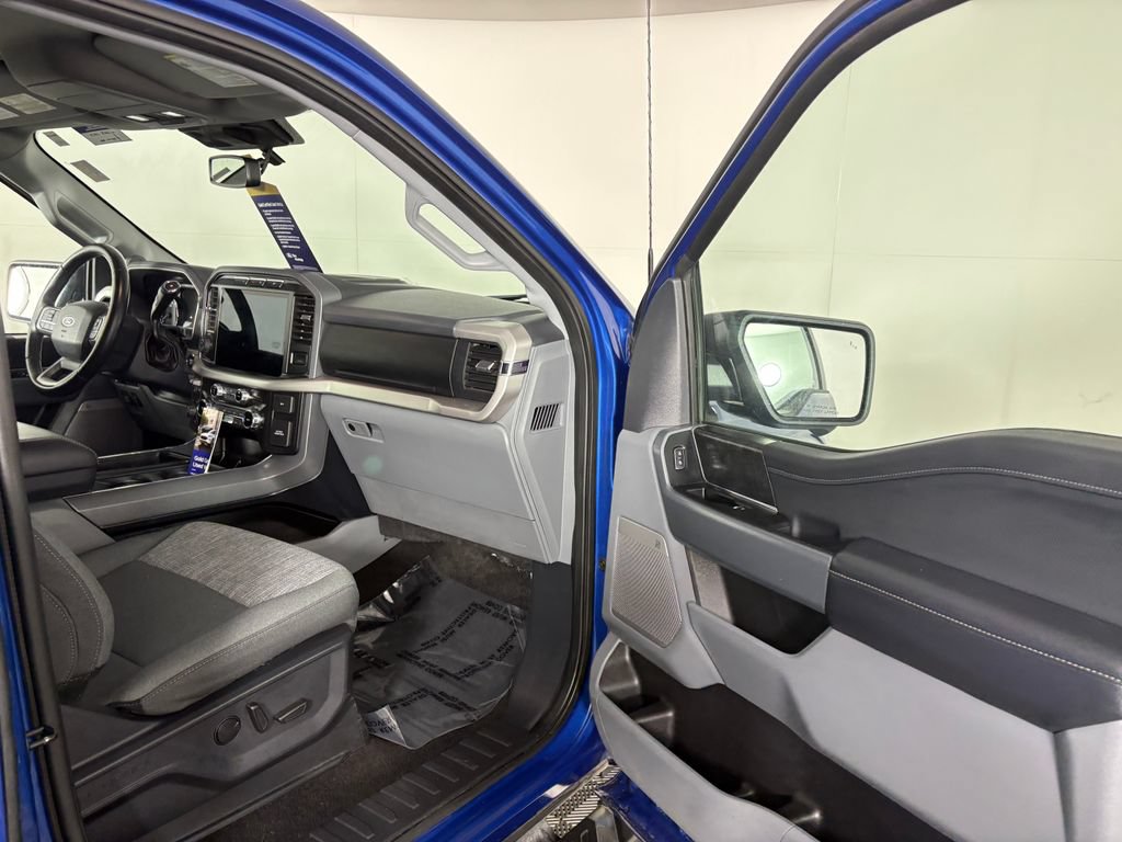 Used 2022 Ford F150 XLT w/ Equipment Group 302A High AWD/4WD image 35