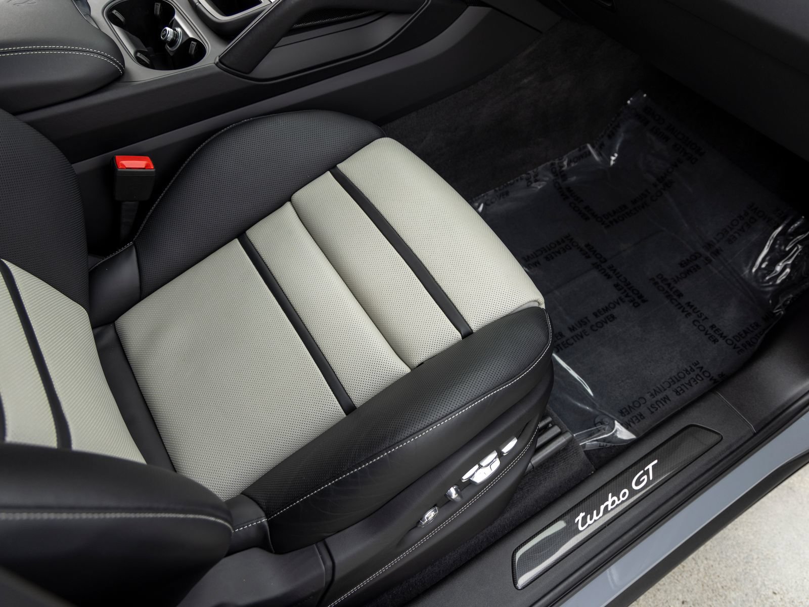 Certified 2023 Porsche Cayenne Turbo GT AWD/4WD image 59