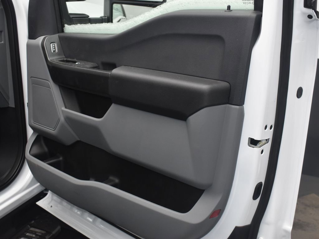 New 2026 Ford F450 XL w/ XL Chrome Package image 8