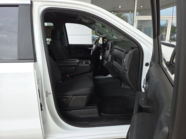 Used 2020 Chevrolet Silverado 1500 Custom w/ Custom Value Package image 44