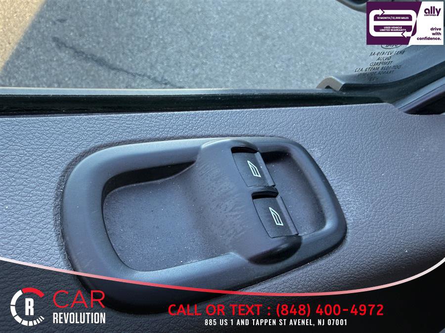 Used 2023 Ford Transit 250 Medium Roof AWD image 25