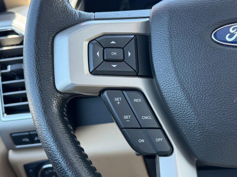 Used 2016 Ford F150 Lariat AWD/4WD image 18