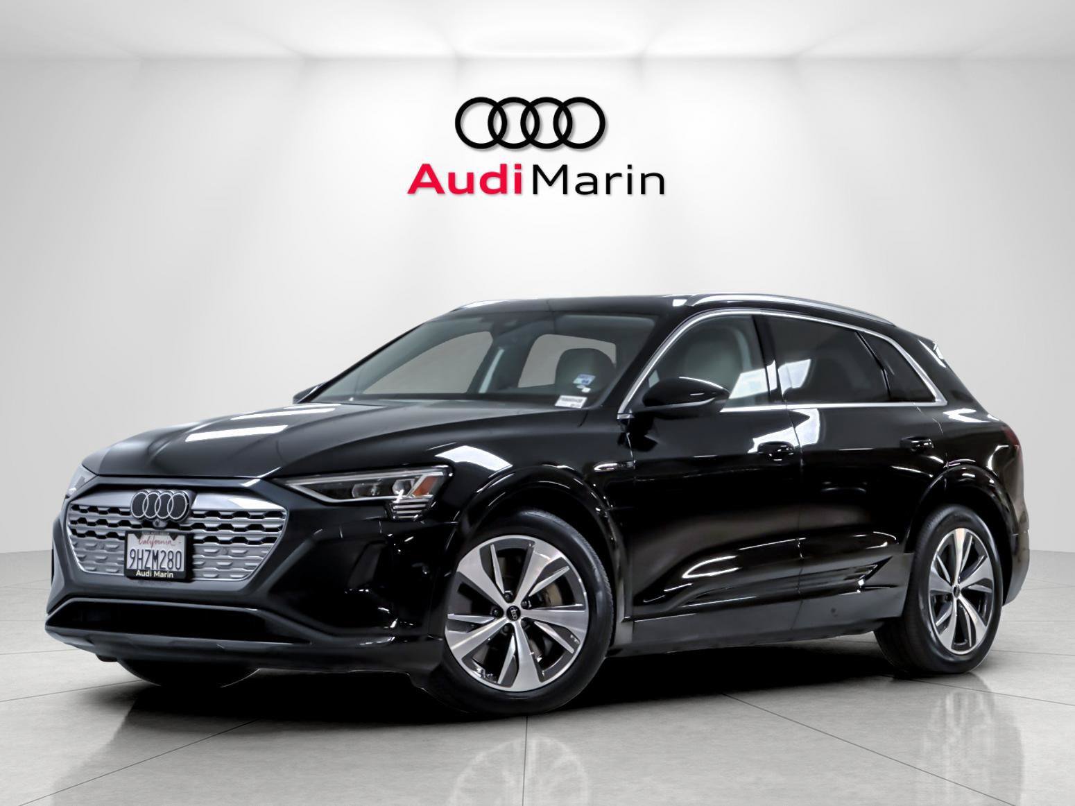 Used 2024 Audi Q8 e-tron Premium Plus w/ Premium Plus Package AWD/4WD image 1