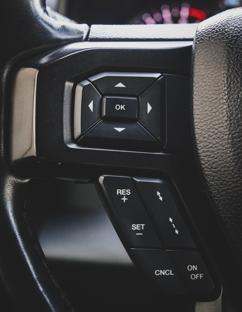 Used 2018 Ford Expedition Limited w/ Driver Assistance Package image 21