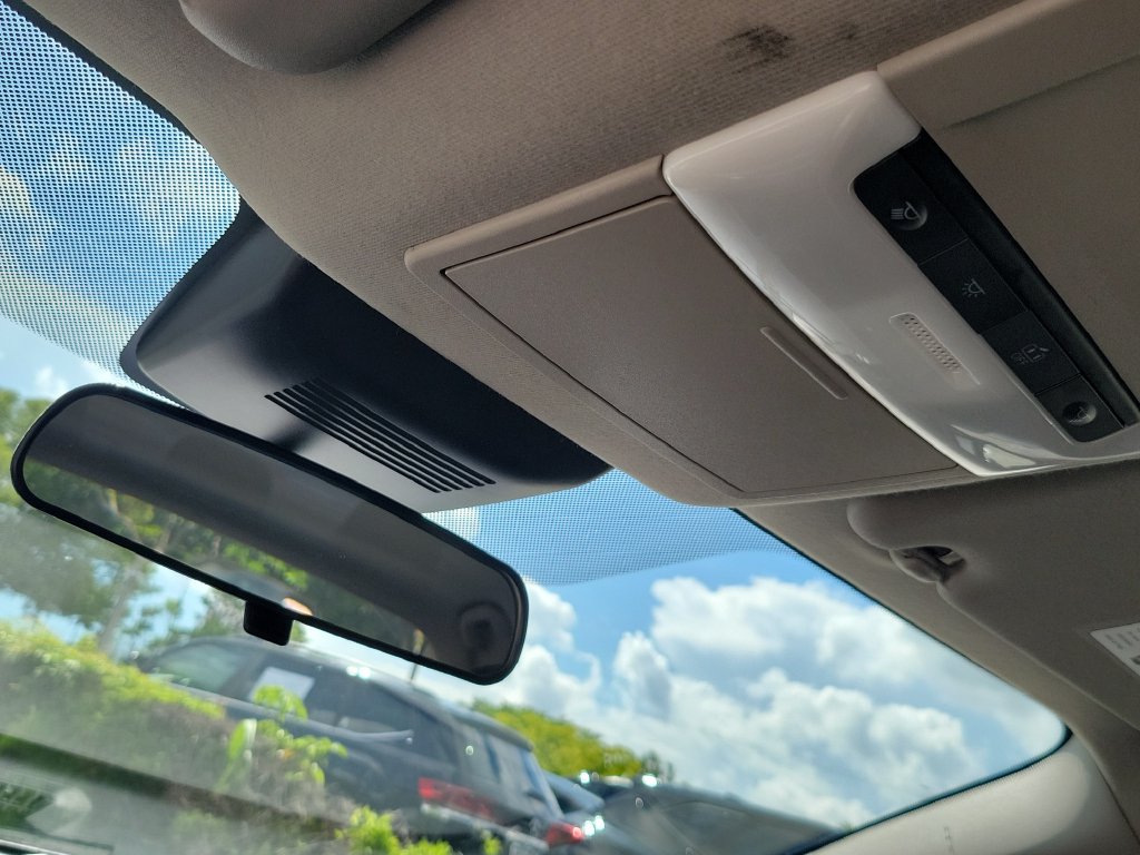 Used 2024 Nissan Sentra SV FWD image 37