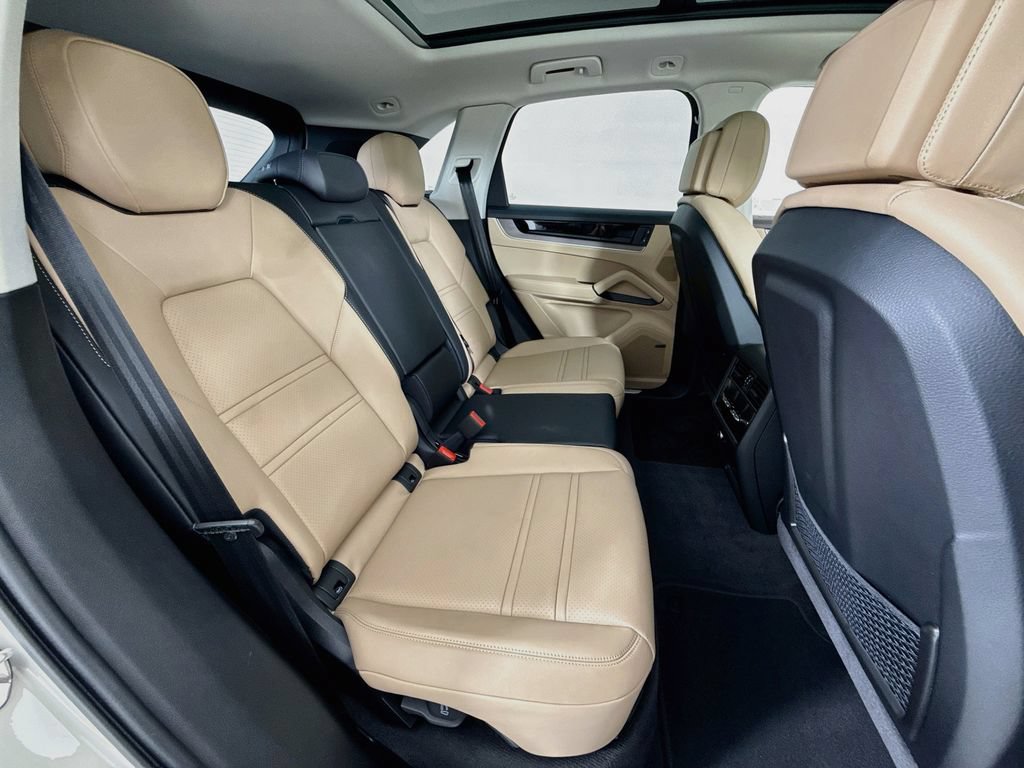 New 2026 Porsche Cayenne E-Hybrid AWD/4WD image 29