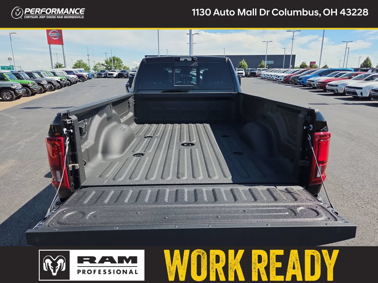 New 2026 RAM 2500 Big Horn AWD/4WD image 7