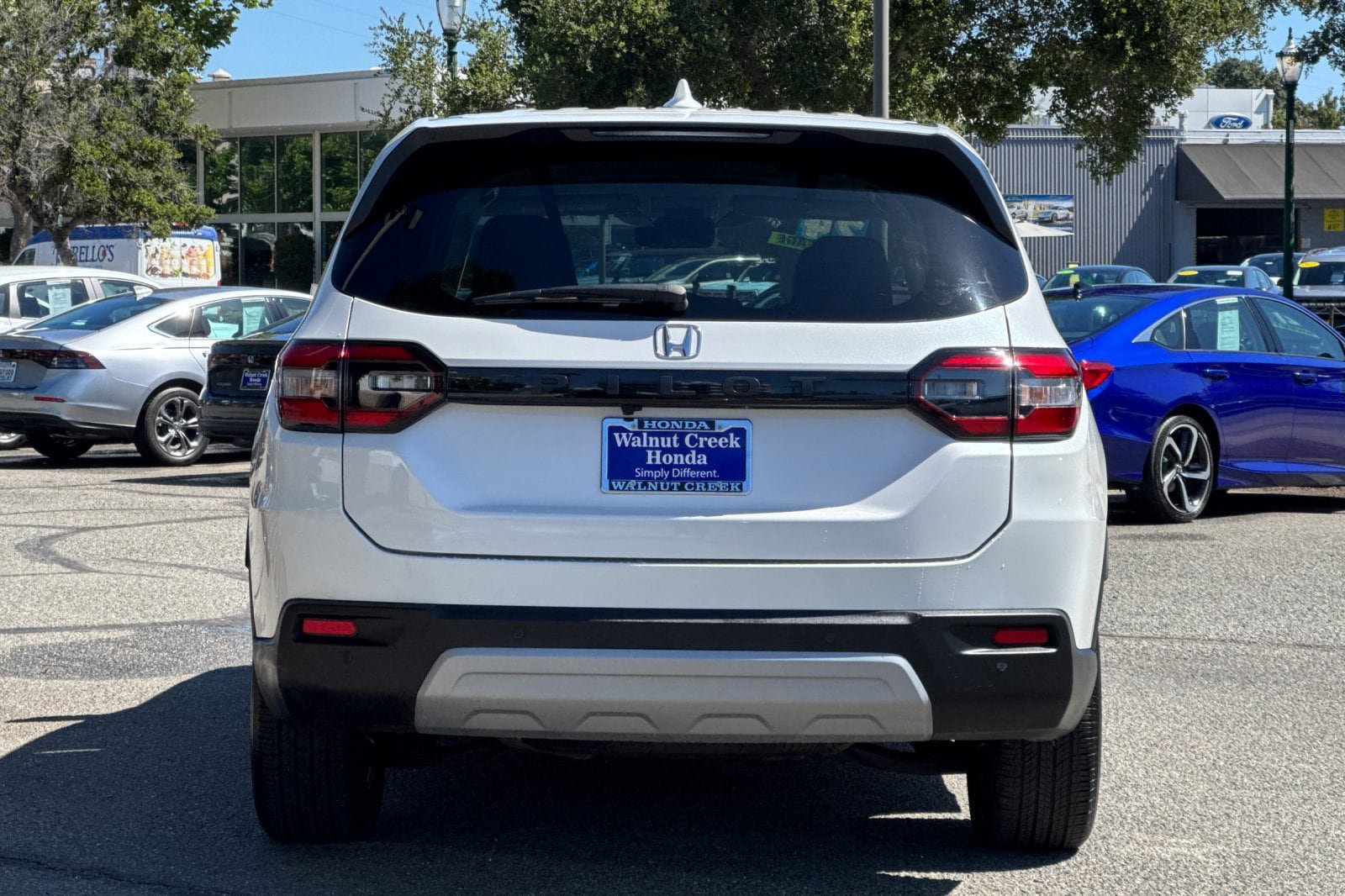Used 2024 Honda Pilot EX-L image 5