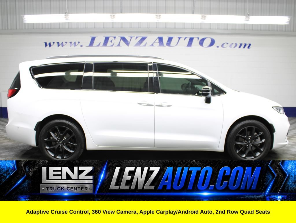 Used 2024 Chrysler Pacifica Touring-L w/ S Appearance Package AWD/4WD image 1