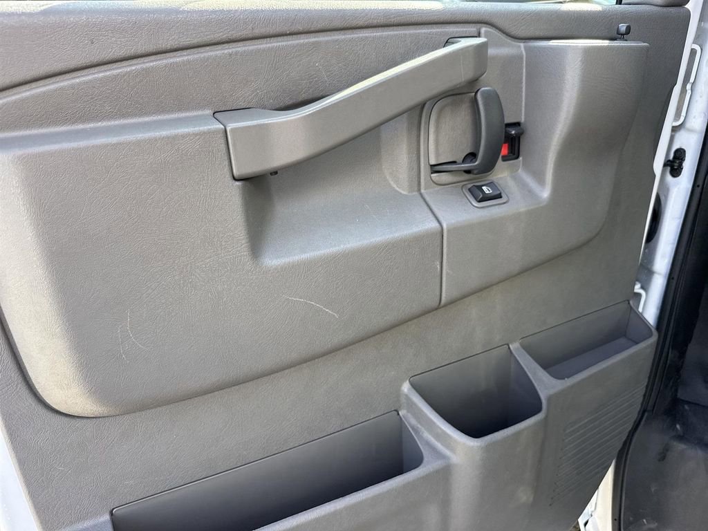 Used 2024 GMC Savana 2500 w/ Driver Convenience Package image 19