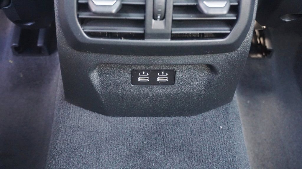 Used 2026 BMW M235i xDrive w/ Technology Package image 14