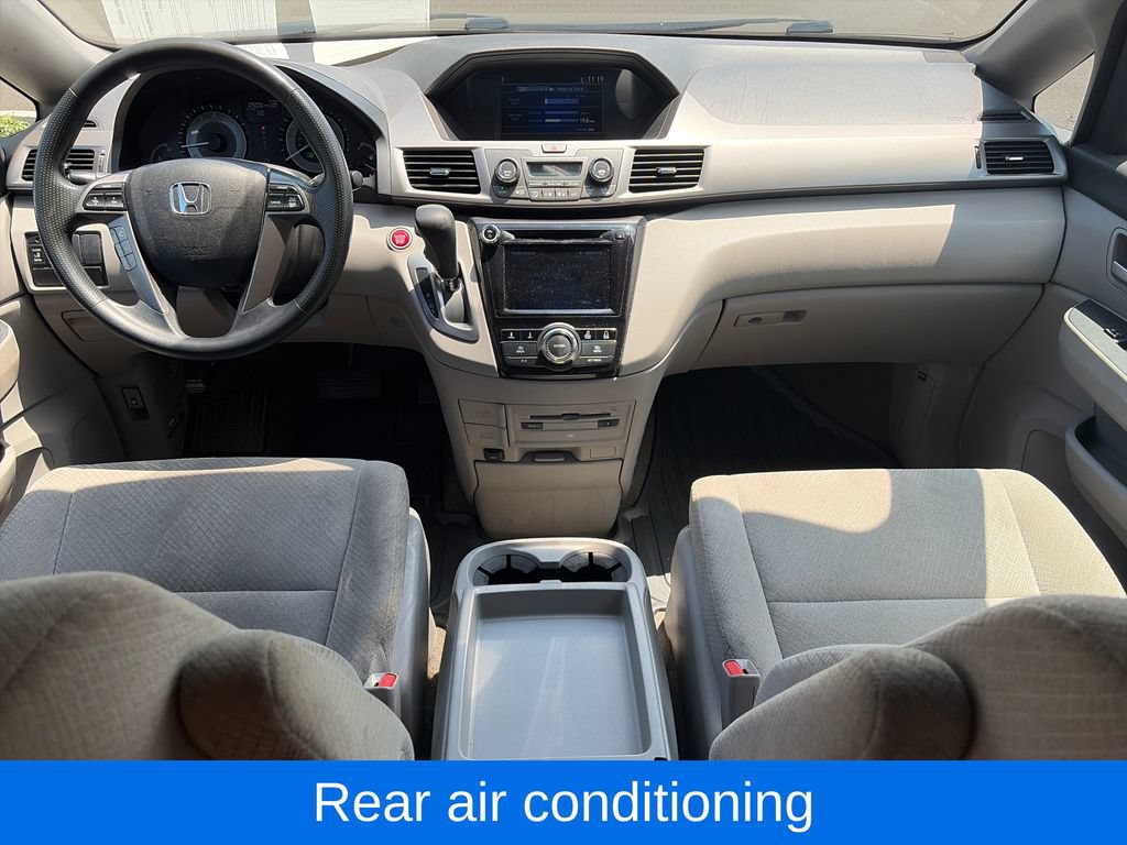 Used 2016 Honda Odyssey SE image 11