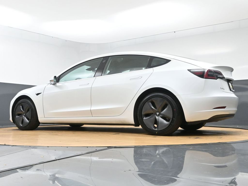 Used 2020 Tesla Model 3 Standard Range RWD image 56
