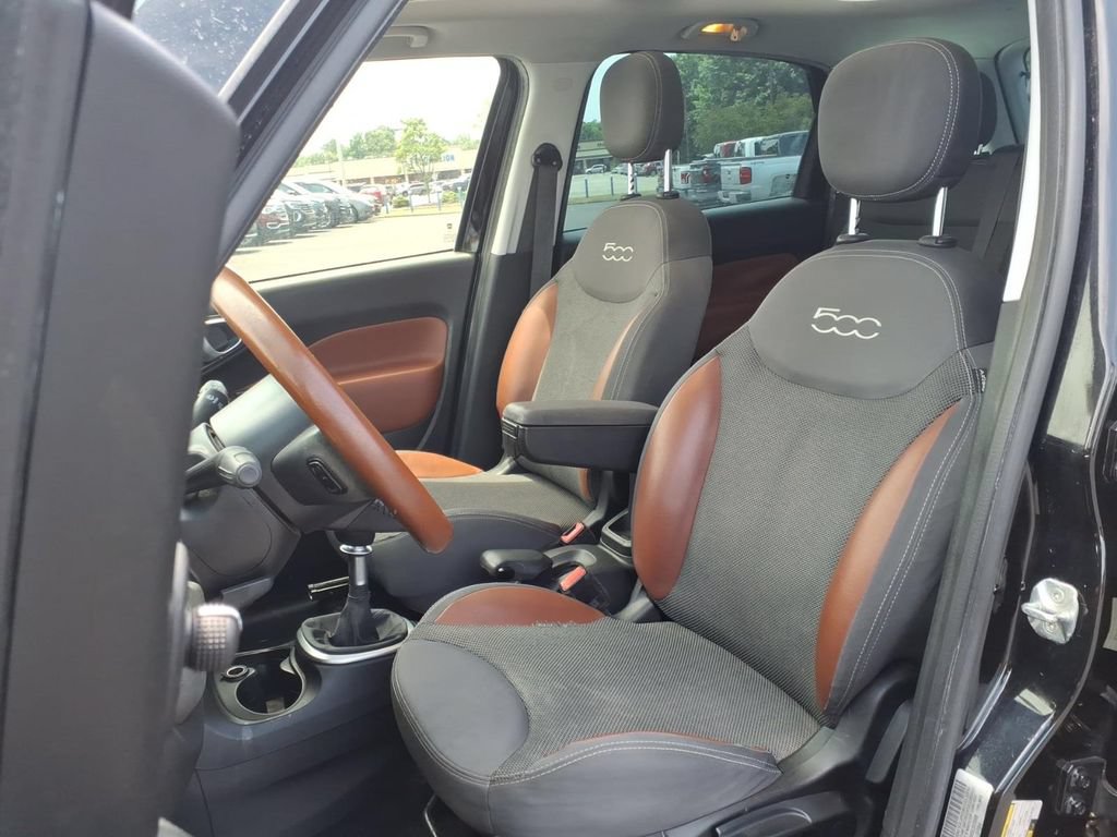 Used 2014 FIAT 500L Trekking w/ Popular Equipment Group FWD image 5